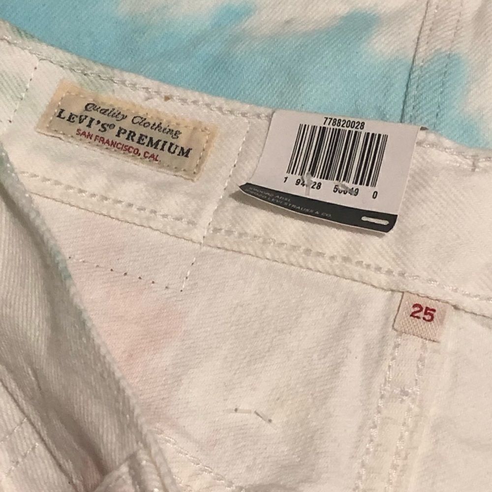 Levi's Deconstructed Tie Dye Denim Skirt (Juniors)‎ - Picture 11 of 13